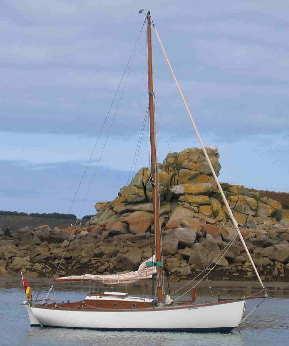 Davinka, a Bogle class Harrison Butler yacht
